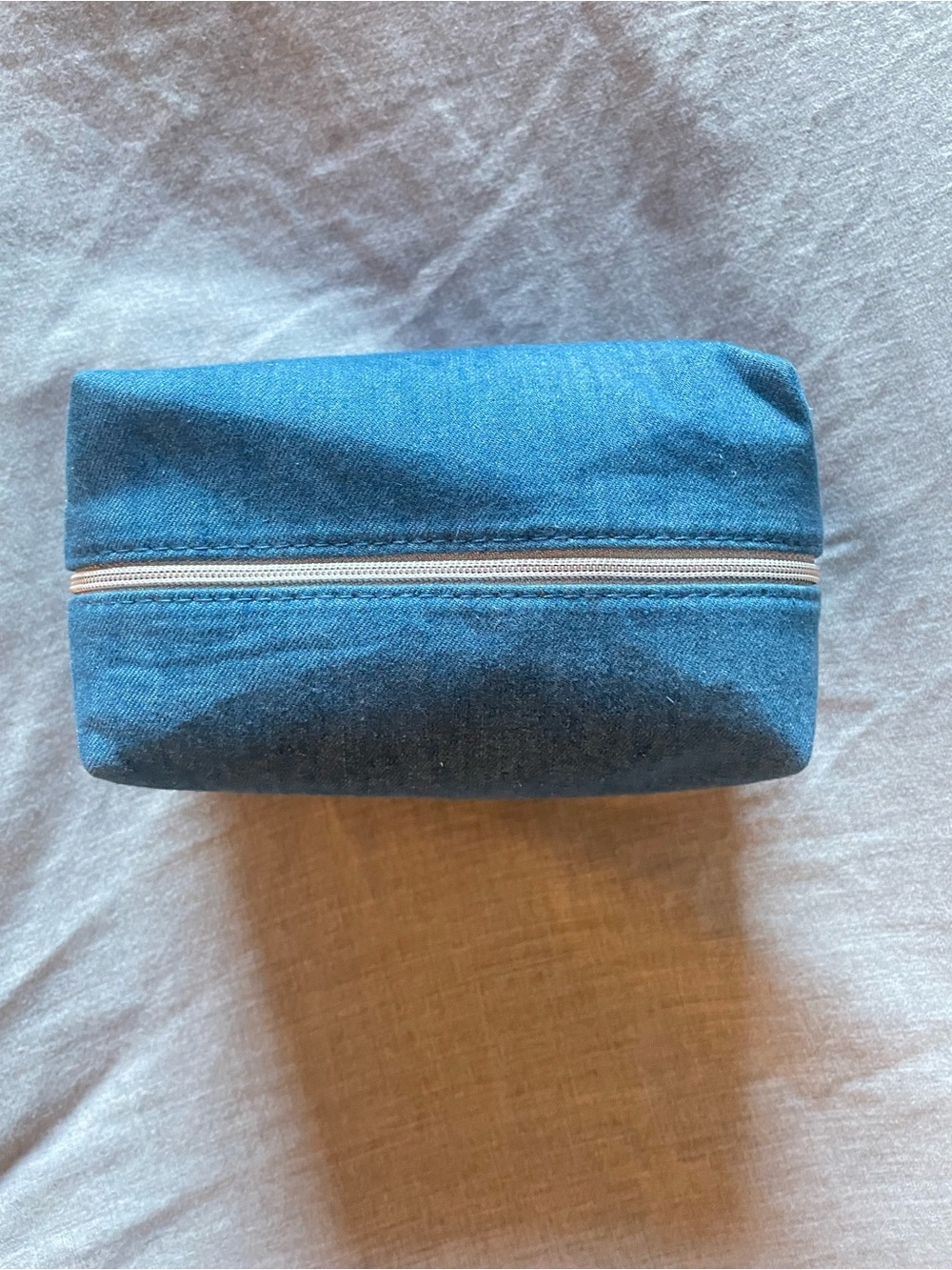 ✨ NEW Dior Beauty Denim Cosmetic Pouch Bag • Plastic On Zipper! 💎 - Picture 2 of 10